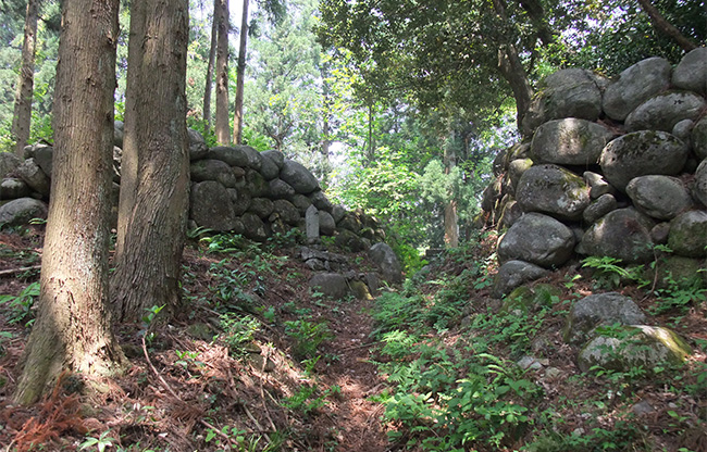 石の門砦